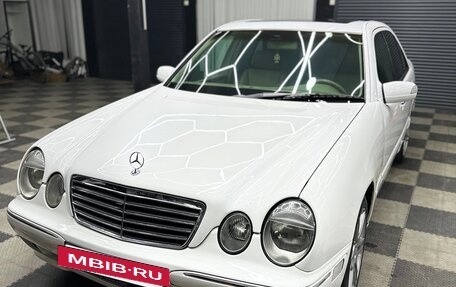 Mercedes-Benz E-Класс, 2001 год, 900 000 рублей, 7 фотография