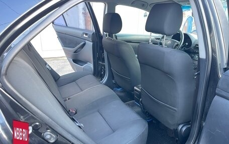Toyota Avensis III рестайлинг, 2006 год, 650 000 рублей, 11 фотография
