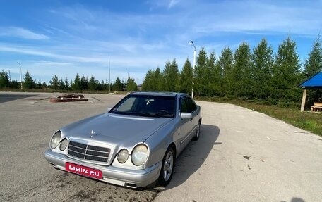 Mercedes-Benz E-Класс, 1997 год, 280 000 рублей, 1 фотография