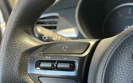 KIA Rio IV, 2018 год, 1 050 000 рублей, 8 фотография