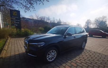 BMW X5, 2022 год, 6 760 000 рублей, 3 фотография