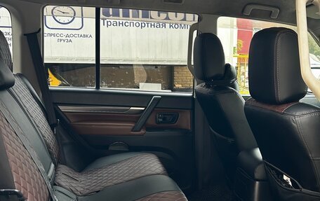 Mitsubishi Pajero IV, 2007 год, 1 350 000 рублей, 12 фотография