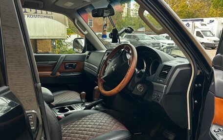 Mitsubishi Pajero IV, 2007 год, 1 350 000 рублей, 13 фотография