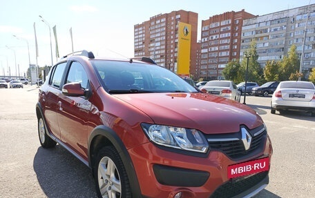 Renault Sandero II рестайлинг, 2015 год, 810 000 рублей, 3 фотография