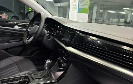 Volkswagen Passat B8 рестайлинг, 2021 год, 1 712 000 рублей, 8 фотография