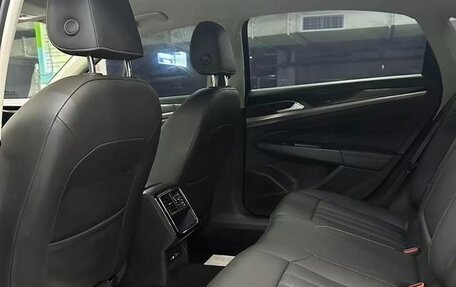 Volkswagen Passat B8 рестайлинг, 2021 год, 1 712 000 рублей, 9 фотография