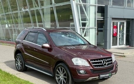 Mercedes-Benz M-Класс, 2010 год, 989 000 рублей, 2 фотография