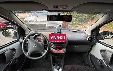 Peugeot 107 I рестайлинг, 2011 год, 590 000 рублей, 5 фотография