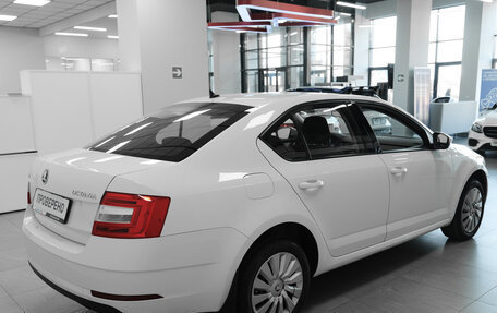 Skoda Octavia, 2018 год, 1 380 000 рублей, 2 фотография