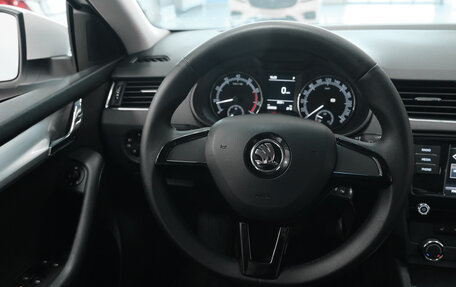 Skoda Octavia, 2018 год, 1 380 000 рублей, 19 фотография
