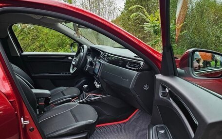 Renault Arkana I, 2021 год, 1 600 000 рублей, 8 фотография