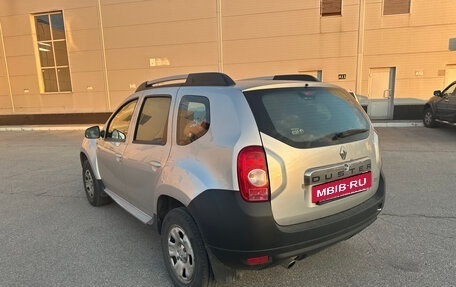 Renault Duster I рестайлинг, 2014 год, 756 000 рублей, 2 фотография