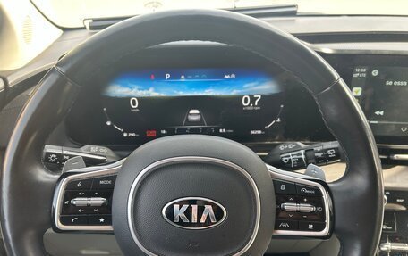 KIA Carnival, 2021 год, 4 336 000 рублей, 21 фотография