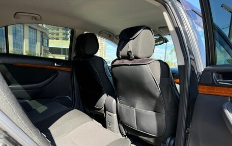 Toyota Avensis III рестайлинг, 2008 год, 1 020 000 рублей, 8 фотография