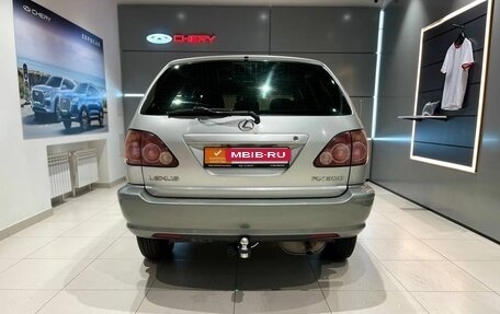 Lexus RX IV рестайлинг, 1999 год, 855 000 рублей, 4 фотография
