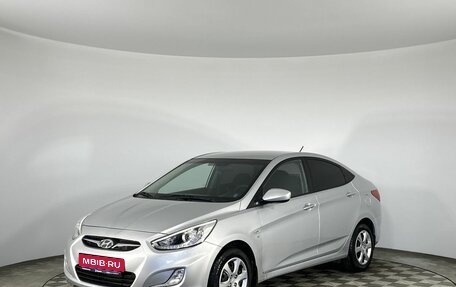 Hyundai Solaris II рестайлинг, 2013 год, 950 000 рублей, 1 фотография