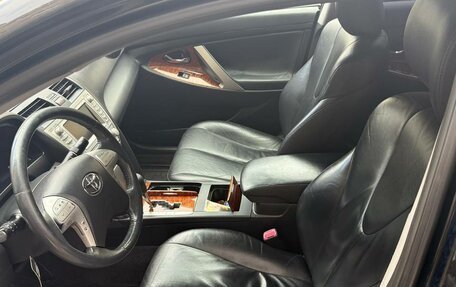 Toyota Camry, 2010 год, 1 350 000 рублей, 4 фотография