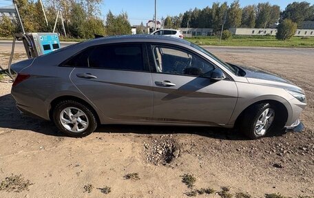 Hyundai Avante, 2021 год, 2 300 000 рублей, 2 фотография