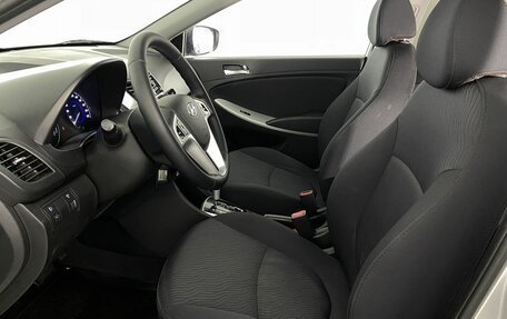 Hyundai Solaris II рестайлинг, 2013 год, 950 000 рублей, 11 фотография