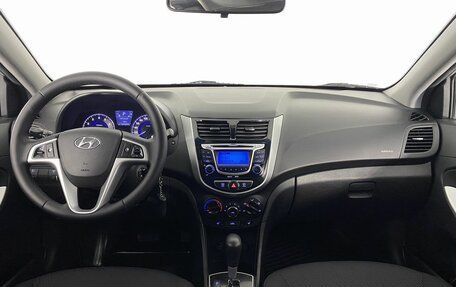 Hyundai Solaris II рестайлинг, 2013 год, 950 000 рублей, 14 фотография