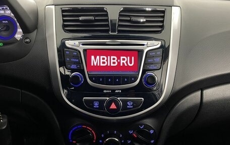 Hyundai Solaris II рестайлинг, 2013 год, 950 000 рублей, 16 фотография