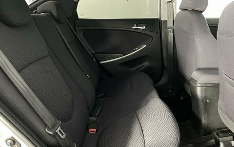 Hyundai Solaris II рестайлинг, 2013 год, 950 000 рублей, 13 фотография