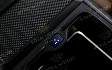 Land Rover Range Rover IV рестайлинг, 2024 год, 21 500 000 рублей, 12 фотография