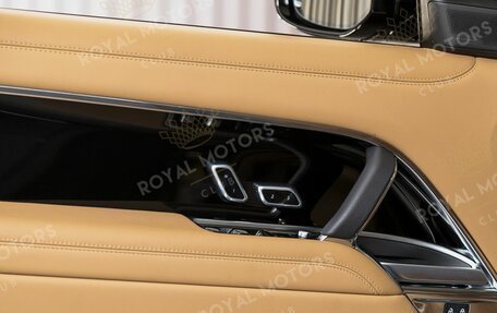 Land Rover Range Rover IV рестайлинг, 2024 год, 21 500 000 рублей, 14 фотография