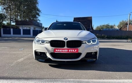 BMW 3 серия, 2017 год, 2 450 000 рублей, 1 фотография