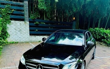 Mercedes-Benz E-Класс, 2020 год, 3 850 000 рублей, 8 фотография