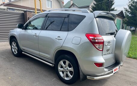 Toyota RAV4, 2010 год, 1 600 000 рублей, 2 фотография