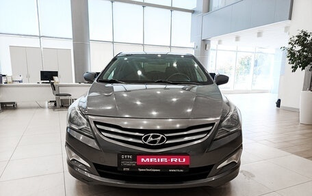 Hyundai Solaris II рестайлинг, 2014 год, 927 000 рублей, 2 фотография