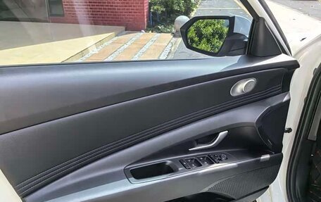 Hyundai Elantra, 2025 год, 1 700 000 рублей, 9 фотография