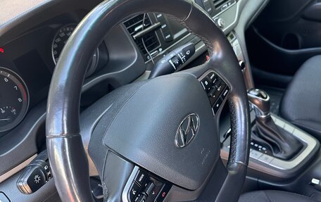 Hyundai Elantra VI рестайлинг, 2017 год, 1 620 000 рублей, 11 фотография