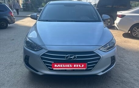 Hyundai Elantra VI рестайлинг, 2017 год, 1 620 000 рублей, 3 фотография