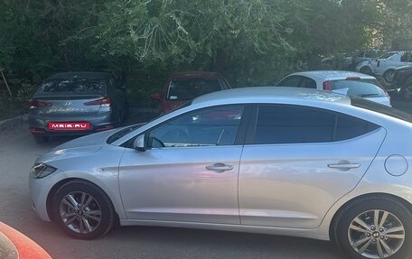 Hyundai Elantra VI рестайлинг, 2017 год, 1 620 000 рублей, 5 фотография