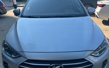 Hyundai Elantra VI рестайлинг, 2017 год, 1 620 000 рублей, 22 фотография