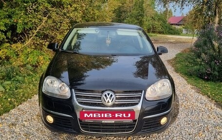 Volkswagen Jetta VI, 2010 год, 620 000 рублей, 6 фотография
