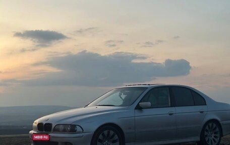BMW 5 серия, 1999 год, 600 000 рублей, 1 фотография