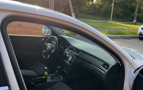 Skoda Superb III рестайлинг, 2014 год, 1 170 000 рублей, 7 фотография