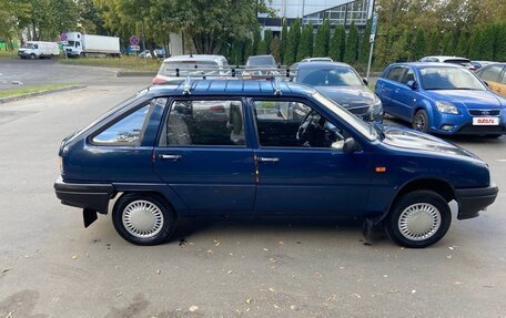 ИЖ 2126 «Ода», 2002 год, 300 000 рублей, 5 фотография