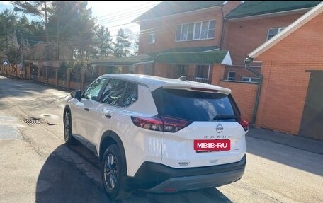 Nissan Rogue, 2023 год, 2 800 000 рублей, 6 фотография