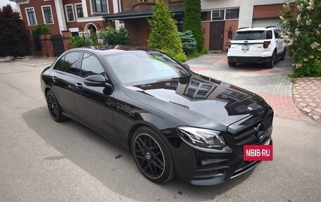Mercedes-Benz E-Класс, 2019 год, 3 050 000 рублей, 2 фотография