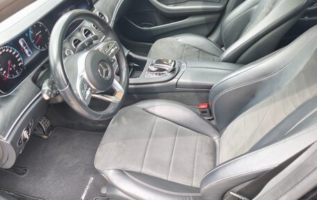 Mercedes-Benz E-Класс, 2019 год, 3 050 000 рублей, 23 фотография