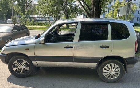 Chevrolet Niva I рестайлинг, 2006 год, 250 000 рублей, 2 фотография