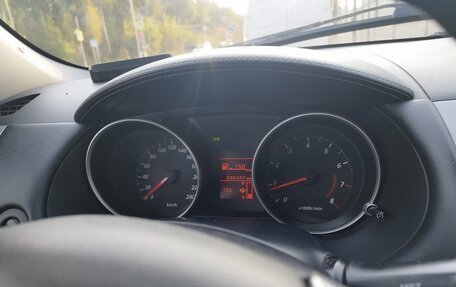 Mitsubishi Outlander III рестайлинг 3, 2010 год, 1 000 000 рублей, 4 фотография