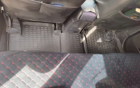 Mitsubishi Outlander III рестайлинг 3, 2010 год, 1 000 000 рублей, 7 фотография