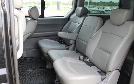 Hyundai Grand Starex Grand Starex I рестайлинг 2, 2012 год, 1 580 000 рублей, 10 фотография