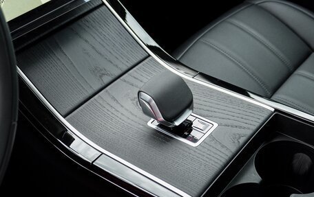 Land Rover Range Rover Evoque II, 2024 год, 5 330 000 рублей, 24 фотография