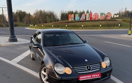 Mercedes-Benz C-Класс, 2002 год, 365 000 рублей, 1 фотография